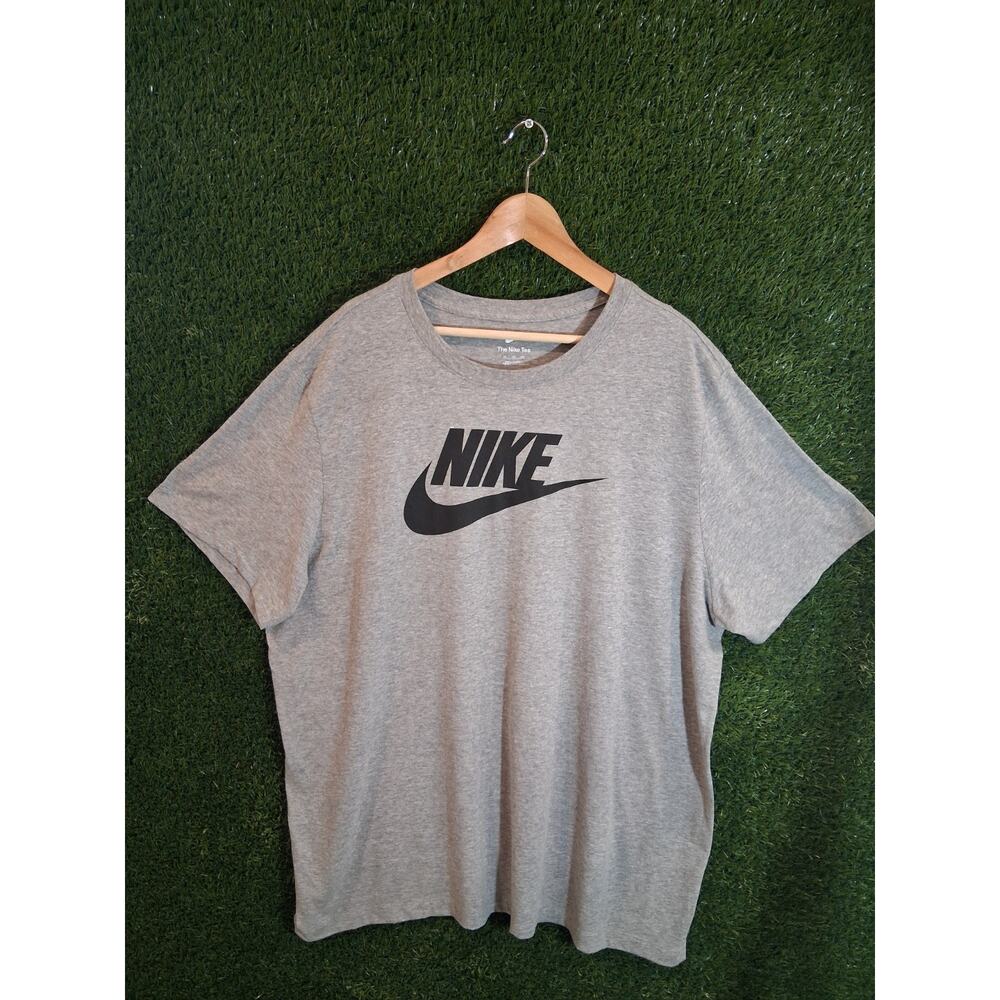 Nike Mens T-Shirt XXL Gray Heather Black Futura Logo Short Sleeve Crew Neck